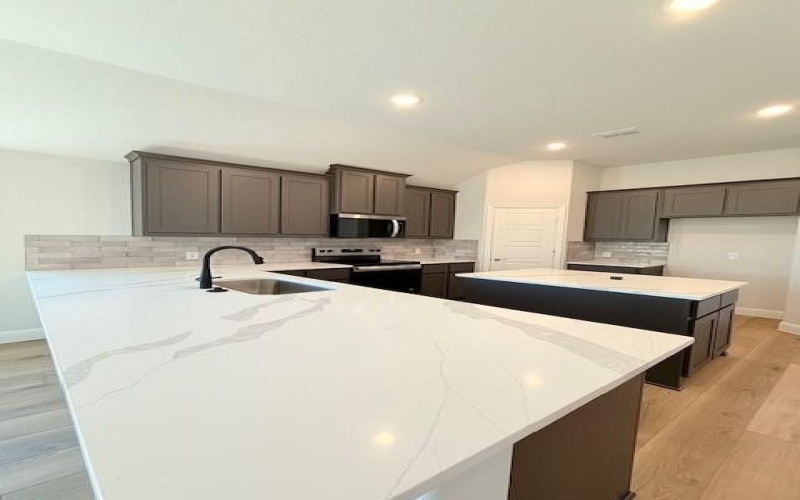 2421 Stardust Trail, Venus, TX 76009, 4 Bedrooms Bedrooms, ,3 BathroomsBathrooms,Residential,For Sale,2421 Stardust Trail,0,21062533