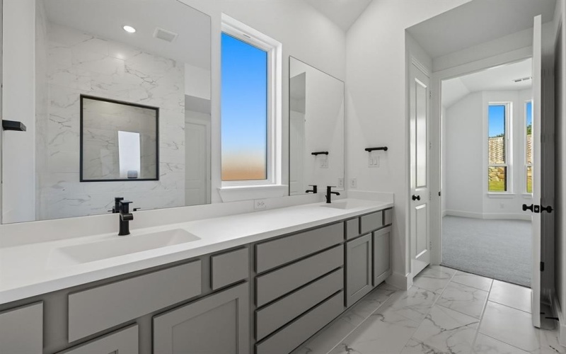 552 Station Drive, Waxahachie, TX 75167, 4 Bedrooms Bedrooms, ,3 BathroomsBathrooms,Residential,For Sale,552 Station Drive,0,21062557