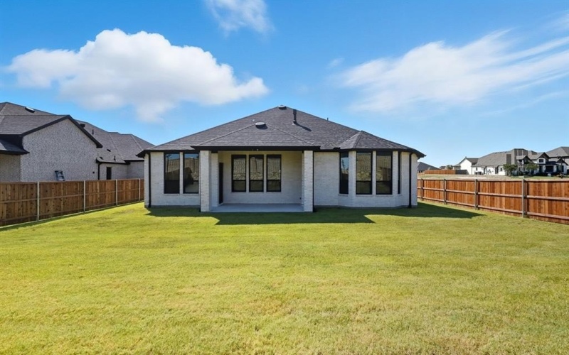 552 Station Drive, Waxahachie, TX 75167, 4 Bedrooms Bedrooms, ,3 BathroomsBathrooms,Residential,For Sale,552 Station Drive,0,21062557