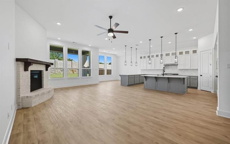 552 Station Drive, Waxahachie, TX 75167, 4 Bedrooms Bedrooms, ,3 BathroomsBathrooms,Residential,For Sale,552 Station Drive,0,21062557