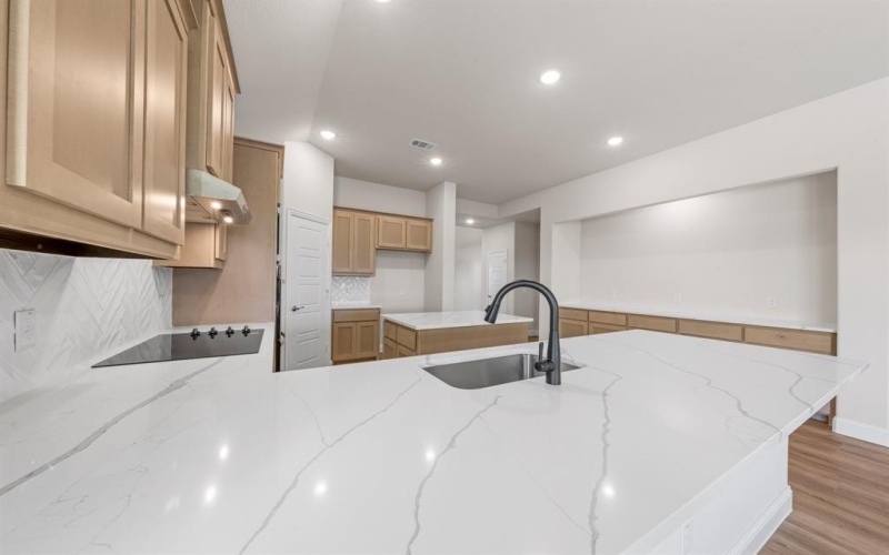 1993 Daybreak Drive, Venus, TX 76084, 5 Habitaciones Habitaciones , ,3 BañosBaños,Residential,En Venta,1993 Daybreak Drive,0,21062669