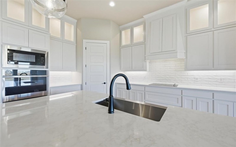 136 Grey Wolf, Godley, TX 76044, 4 Habitaciones Habitaciones , ,3 BañosBaños,Residential,En Venta,136 Grey Wolf,0,21062834