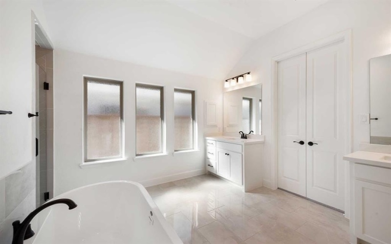 10436 Terrapin Road, Fort Worth, TX 76126, 4 Habitaciones Habitaciones , ,3 BañosBaños,Residential,En Venta,10436 Terrapin Road,0,21062940