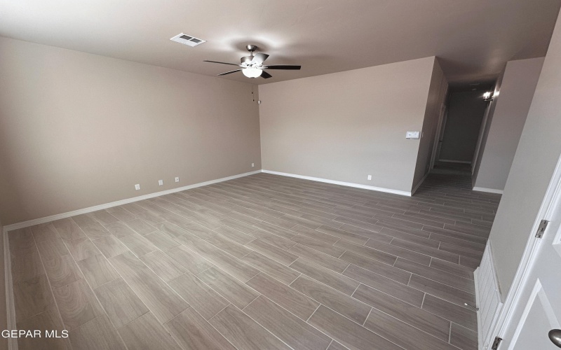 13381 CINDERFORD Avenue, Horizon City, TX 79928, 3 Bedrooms Bedrooms, ,2 BathroomsBathrooms,Residential,For Sale,13381 CINDERFORD Avenue,918815