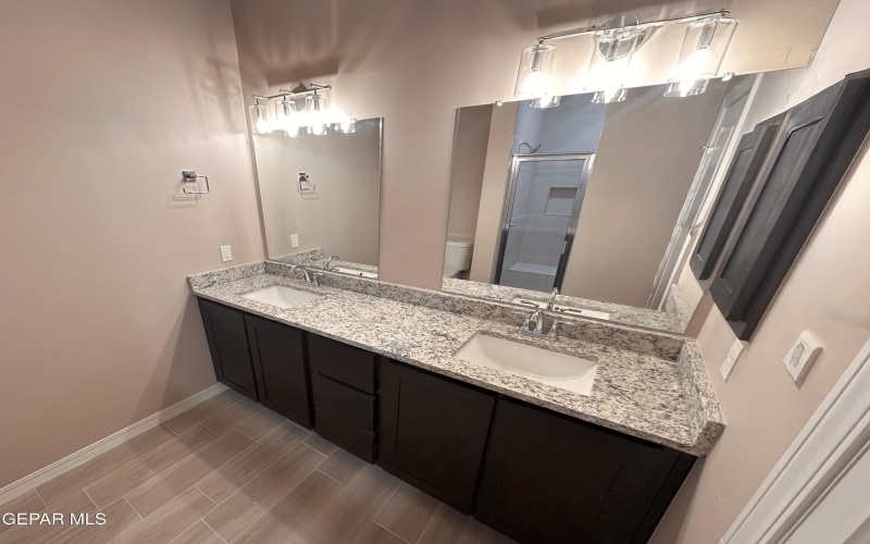 13381 CINDERFORD Avenue, Horizon City, TX 79928, 3 Bedrooms Bedrooms, ,2 BathroomsBathrooms,Residential,For Sale,13381 CINDERFORD Avenue,918815