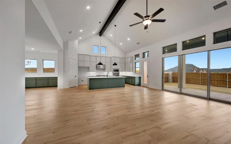 1949 Vantage Drive, Rockwall, TX 75087, 4 Bedrooms Bedrooms, ,3 BathroomsBathrooms,Residential,For Sale,1949 Vantage Drive,0,21063009