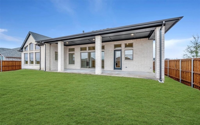 1949 Vantage Drive, Rockwall, TX 75087, 4 Bedrooms Bedrooms, ,3 BathroomsBathrooms,Residential,For Sale,1949 Vantage Drive,0,21063009