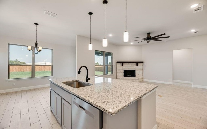 597 Mbs Way, Pilot Point, TX 76258, 3 Habitaciones Habitaciones , ,2 BañosBaños,Residential,En Venta,597 Mbs Way,0,21063313