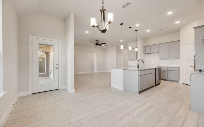597 Mbs Way, Pilot Point, TX 76258, 3 Habitaciones Habitaciones , ,2 BañosBaños,Residential,En Venta,597 Mbs Way,0,21063313