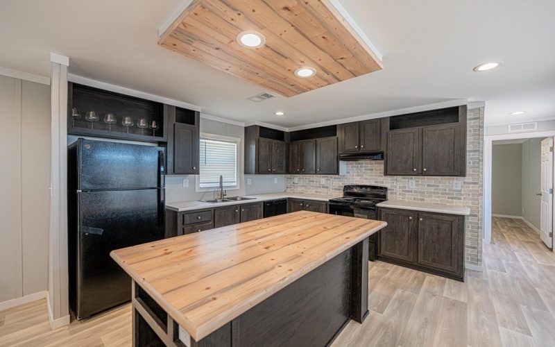 2116 Santa Anna, Midland, TX 79705, 3 Bedrooms Bedrooms, ,2 BathroomsBathrooms,Residential,For Sale,2116 Santa Anna,0,163095