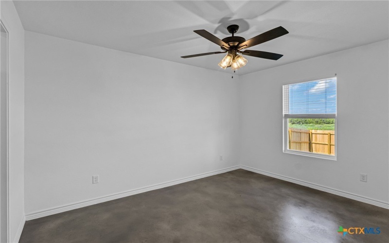 907 Smoke Tree Lane #A & B, Killeen, TX 76543, 6 Habitaciones Habitaciones , ,Residential,En Venta,907 Smoke Tree Lane,0,586551