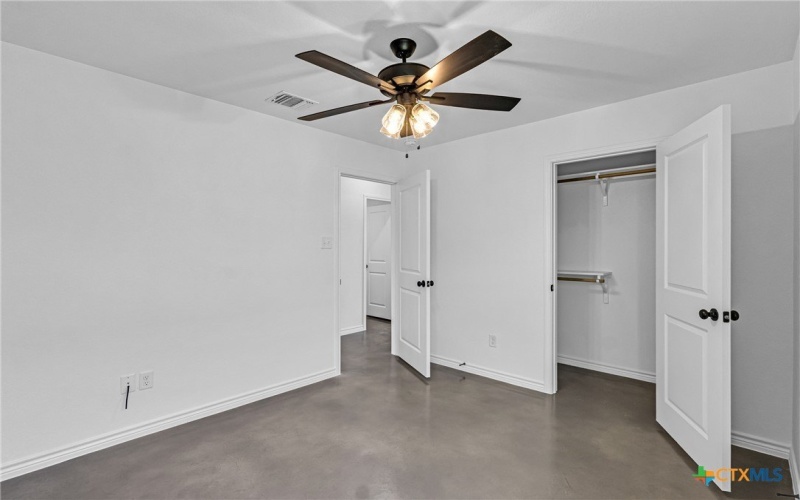 907 Smoke Tree Lane #A & B, Killeen, TX 76543, 6 Habitaciones Habitaciones , ,Residential,En Venta,907 Smoke Tree Lane,0,586551