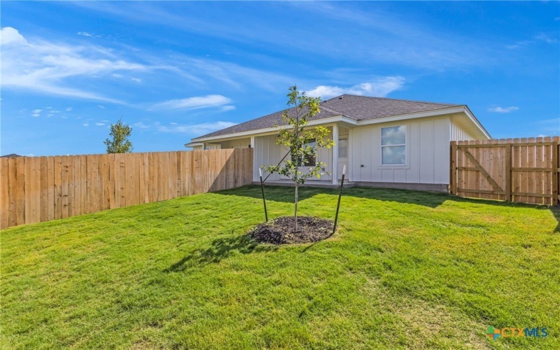 907 Smoke Tree Lane #A & B, Killeen, TX 76543, 6 Habitaciones Habitaciones , ,Residential,En Venta,907 Smoke Tree Lane,0,586551