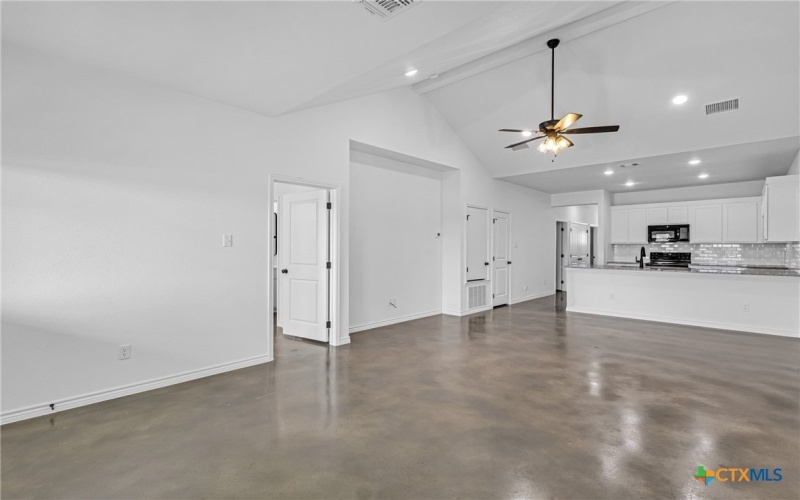 907 Smoke Tree Lane #A & B, Killeen, TX 76543, 6 Habitaciones Habitaciones , ,Residential,En Venta,907 Smoke Tree Lane,0,586551