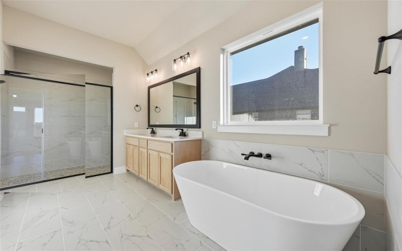 129 Mikasi, Godley, TX 76044, 4 Habitaciones Habitaciones , ,3 BañosBaños,Residential,En Venta,129 Mikasi,0,21062919