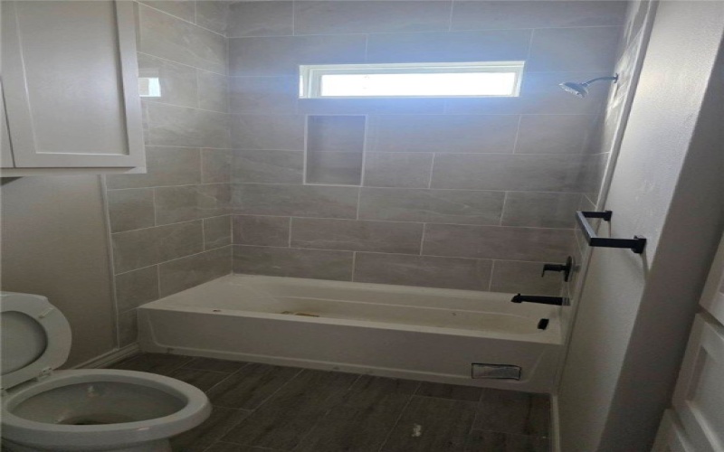 710 Mereet Drive, Corpus Christi, TX 78418, 4 Habitaciones Habitaciones , ,3 BañosBaños,Residential,En Venta,710 Mereet Drive,0,465092