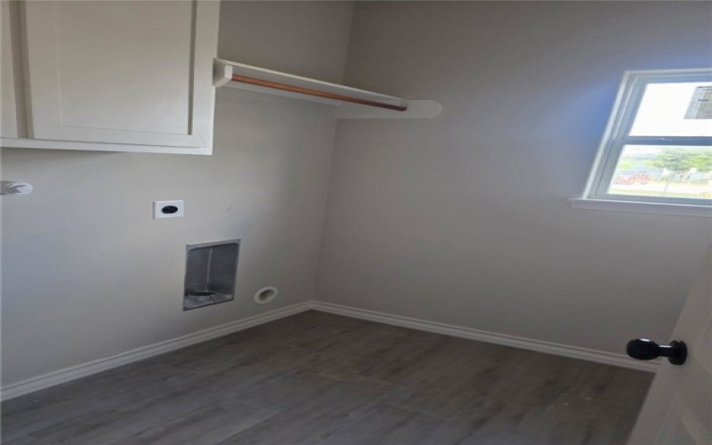 710 Mereet Drive, Corpus Christi, TX 78418, 4 Habitaciones Habitaciones , ,3 BañosBaños,Residential,En Venta,710 Mereet Drive,0,465092