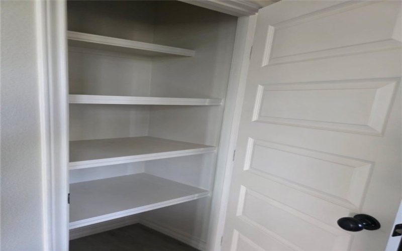 710 Mereet Drive, Corpus Christi, TX 78418, 4 Habitaciones Habitaciones , ,3 BañosBaños,Residential,En Venta,710 Mereet Drive,0,465092