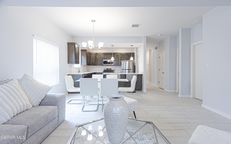 546 Spanish Oak Drive, Canutillo, TX 79835, 4 Bedrooms Bedrooms, ,2 BathroomsBathrooms,Residential,For Sale,546 Spanish Oak Drive,0,930559