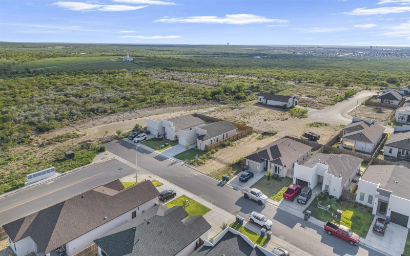 1330 El Caporal Dr., LAREDO, TX 78046, 3 Habitaciones Habitaciones , ,2 BañosBaños,Residential,En Venta,1330 El Caporal Dr.,0,20254115