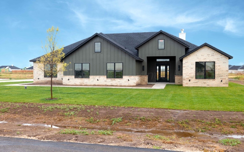 10250 PRICKLY PEAR Road, Canyon, TX 79015, 5 Bedrooms Bedrooms, ,3 BathroomsBathrooms,Residential,For Sale,10250 PRICKLY PEAR Road,0,25-8102