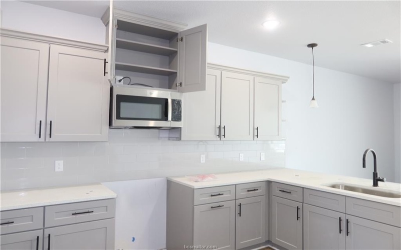 2146 Big River Street, College Station, TX 77840, 4 Habitaciones Habitaciones , ,5 BañosBaños,Residential,En Venta,2146 Big River Street,0,25010041