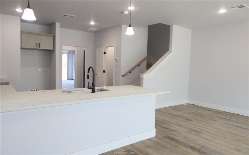 2146 Big River Street, College Station, TX 77840, 4 Habitaciones Habitaciones , ,5 BañosBaños,Residential,En Venta,2146 Big River Street,0,25010041