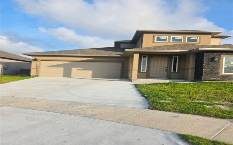 710 Mereet Drive, Corpus Christi, TX 78418, 4 Habitaciones Habitaciones , ,3 BañosBaños,Residential,En Venta,710 Mereet Drive,0,465148