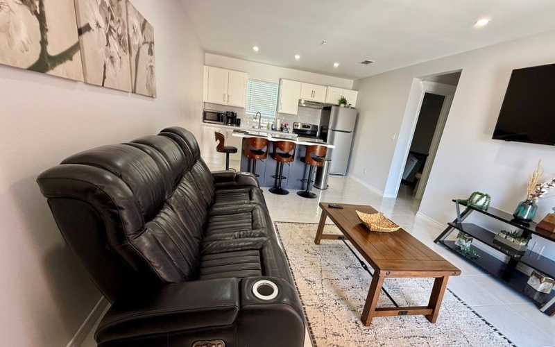 118 Grass Valley, Eagle Pass, TX 78852, 2 Bedrooms Bedrooms, ,2 BathroomsBathrooms,Residential,For Sale,118 Grass Valley,0,81679