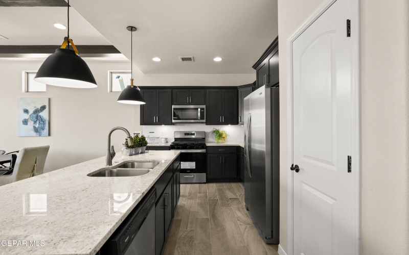 756 Paseo Leon Place, El Paso, TX 79928, 3 Habitaciones Habitaciones , ,2 BañosBaños,Residential,En Venta,756 Paseo Leon Place,0,930595