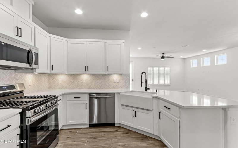 752 Paseo Leon Place, El Paso, TX 79928, 3 Bedrooms Bedrooms, ,2 BathroomsBathrooms,Residential,For Sale,752 Paseo Leon Place,0,930599