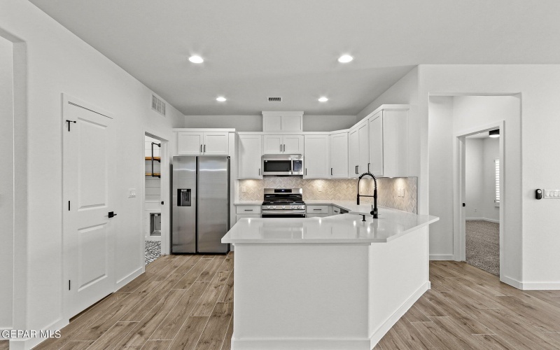 752 Paseo Leon Place, El Paso, TX 79928, 3 Bedrooms Bedrooms, ,2 BathroomsBathrooms,Residential,For Sale,752 Paseo Leon Place,0,930599