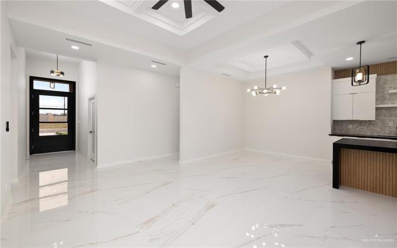 8104 N 51st Street N, McAllen, TX 78504, 3 Habitaciones Habitaciones , ,3 BañosBaños,Residential,En Venta,8104 N 51st Street N,0,481307