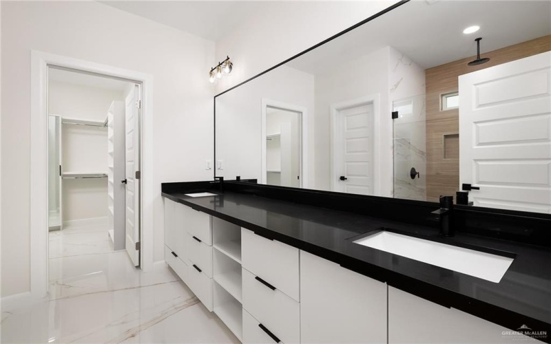 8104 N 51st Street N, McAllen, TX 78504, 3 Habitaciones Habitaciones , ,3 BañosBaños,Residential,En Venta,8104 N 51st Street N,0,481307