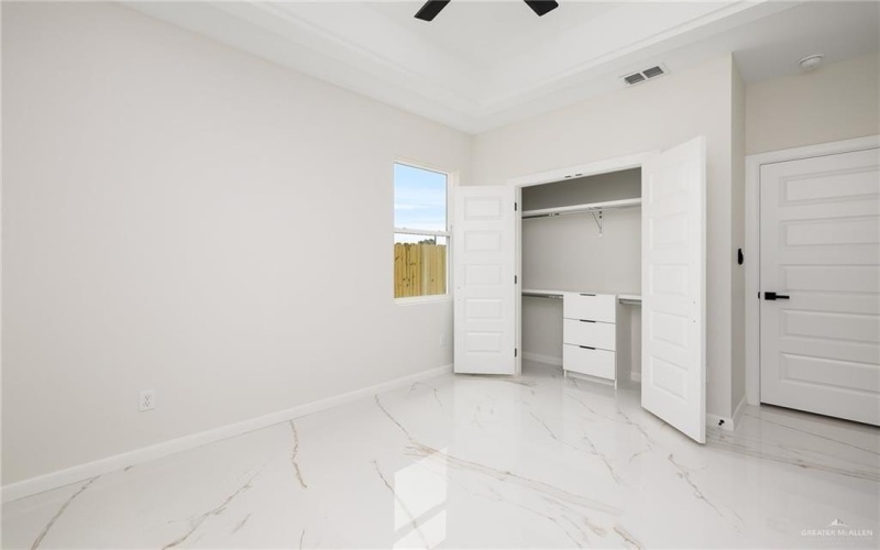 8104 N 51st Street N, McAllen, TX 78504, 3 Habitaciones Habitaciones , ,3 BañosBaños,Residential,En Venta,8104 N 51st Street N,0,481307