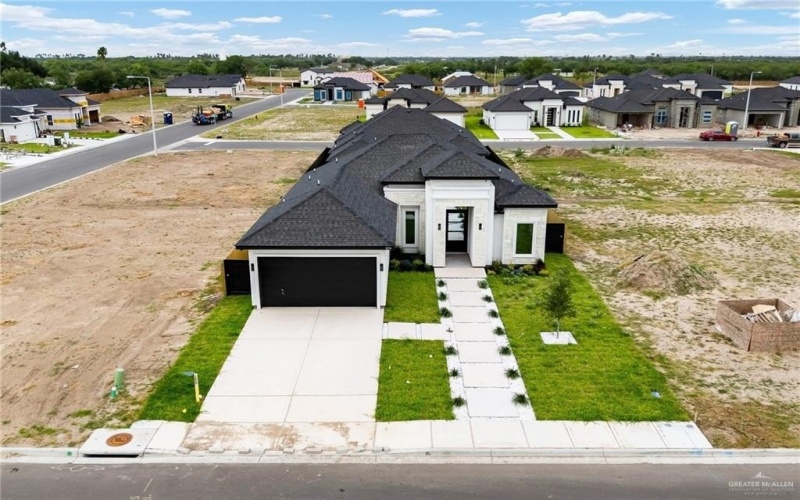 8104 N 51st Street N, McAllen, TX 78504, 3 Habitaciones Habitaciones , ,3 BañosBaños,Residential,En Venta,8104 N 51st Street N,0,481307