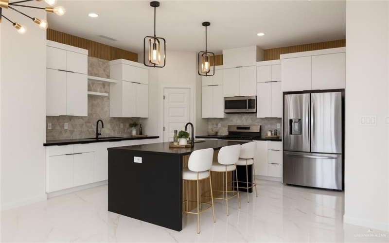 8104 N 51st Street N, McAllen, TX 78504, 3 Habitaciones Habitaciones , ,3 BañosBaños,Residential,En Venta,8104 N 51st Street N,0,481307