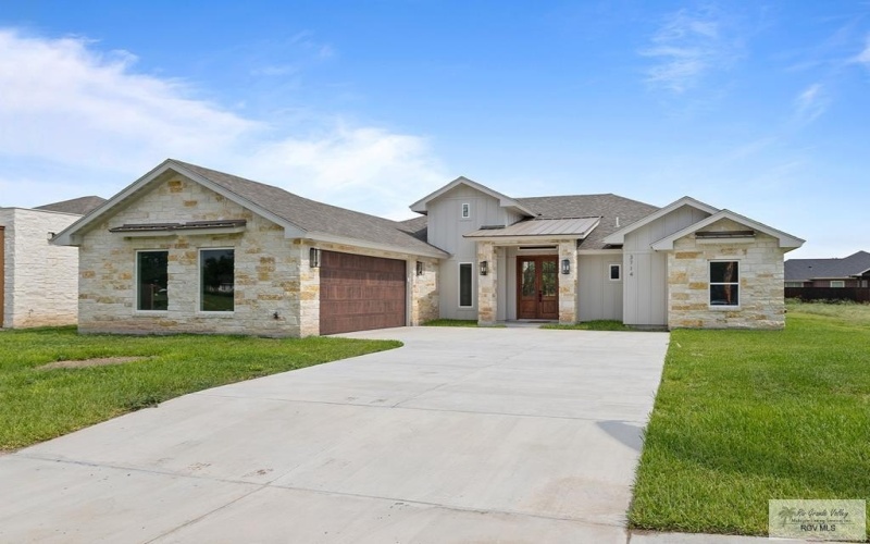 3714 WHITE ROCK CIRCLE, HARLINGEN, TX 78550, 4 Bedrooms Bedrooms, ,5 BathroomsBathrooms,Residential,For Sale,3714 WHITE ROCK CIRCLE,0,29768604