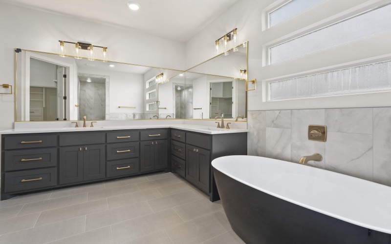 4622 140th Street, Lubbock, TX 79423, 4 Bedrooms Bedrooms, ,3 BathroomsBathrooms,Residential,For Sale,4622 140th Street,0,202560704