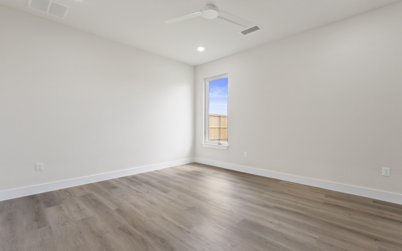 4622 140th Street, Lubbock, TX 79423, 4 Bedrooms Bedrooms, ,3 BathroomsBathrooms,Residential,For Sale,4622 140th Street,0,202560704