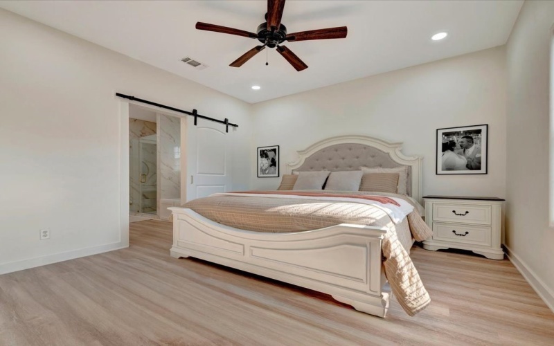 548 St Clair Street, Lufkin, TX 75901, 3 Habitaciones Habitaciones , ,2 BañosBaños,Residential,En Venta,548 St Clair Street,0,5106458