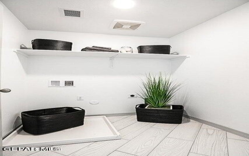 3713 Hill Top Place, El Paso, TX 79938, 4 Habitaciones Habitaciones , ,1 BañoBaños,Residential,En Venta,3713 Hill Top Place,918862