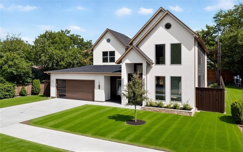 1840 Highland Drive E, Keller, TX 76262, 4 Bedrooms Bedrooms, ,3 BathroomsBathrooms,Residential,For Sale,1840 Highland Drive E,0,21047556