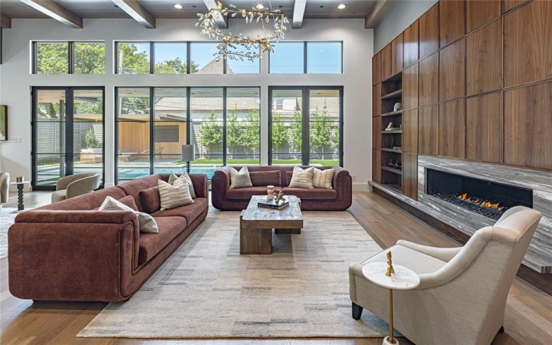 6411 Chevy Chase Avenue, Dallas, TX 75225, 5 Bedrooms Bedrooms, ,6 BathroomsBathrooms,Residential,For Sale,6411 Chevy Chase Avenue,0,21050777