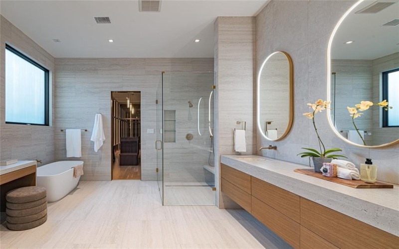 6411 Chevy Chase Avenue, Dallas, TX 75225, 5 Bedrooms Bedrooms, ,6 BathroomsBathrooms,Residential,For Sale,6411 Chevy Chase Avenue,0,21050777