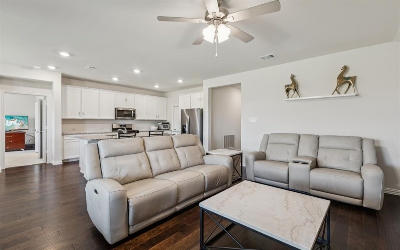1404 Etosha, Royse City, TX 75189, 4 Bedrooms Bedrooms, ,2 BathroomsBathrooms,Residential,For Sale,1404 Etosha,0,21054946