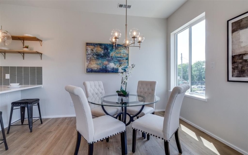 3308 Birmingham Avenue #A1, Dallas, TX 75210, 2 Habitaciones Habitaciones , ,2 BañosBaños,Residential,En Venta,3308 Birmingham Avenue,0,21055594