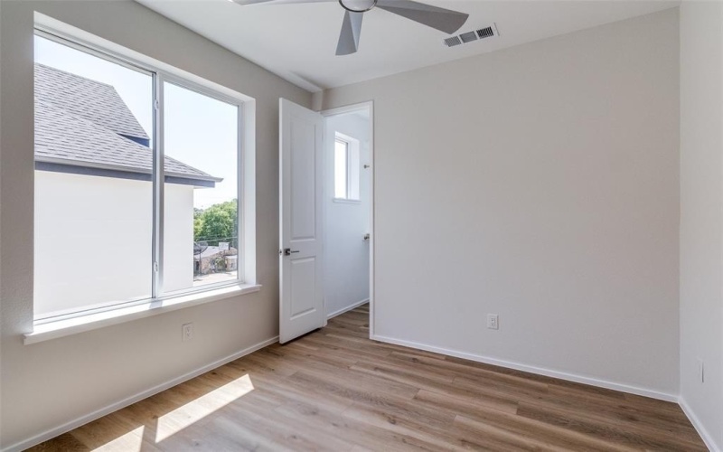 3308 Birmingham Avenue #A1, Dallas, TX 75210, 2 Habitaciones Habitaciones , ,2 BañosBaños,Residential,En Venta,3308 Birmingham Avenue,0,21055594