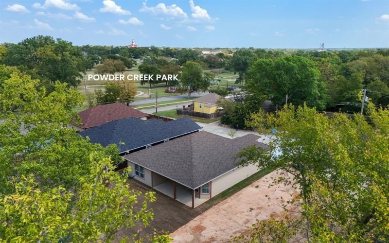 411 Henderson Street, Bonham, TX 75418, 3 Habitaciones Habitaciones , ,2 BañosBaños,Residential,En Venta,411 Henderson Street,0,21055799