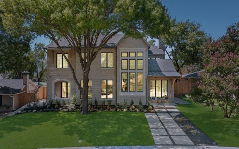 9111 Aldwick Drive, Dallas, TX 75238, 5 Bedrooms Bedrooms, ,7 BathroomsBathrooms,Residential,For Sale,9111 Aldwick Drive,0,21058855